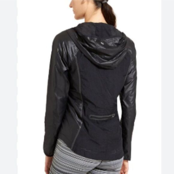 ATHLETA Stowe-Away Run Jacket Size XL - Picture 3 of 8